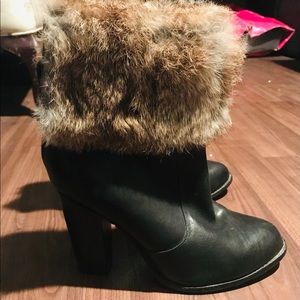 Women leather boots